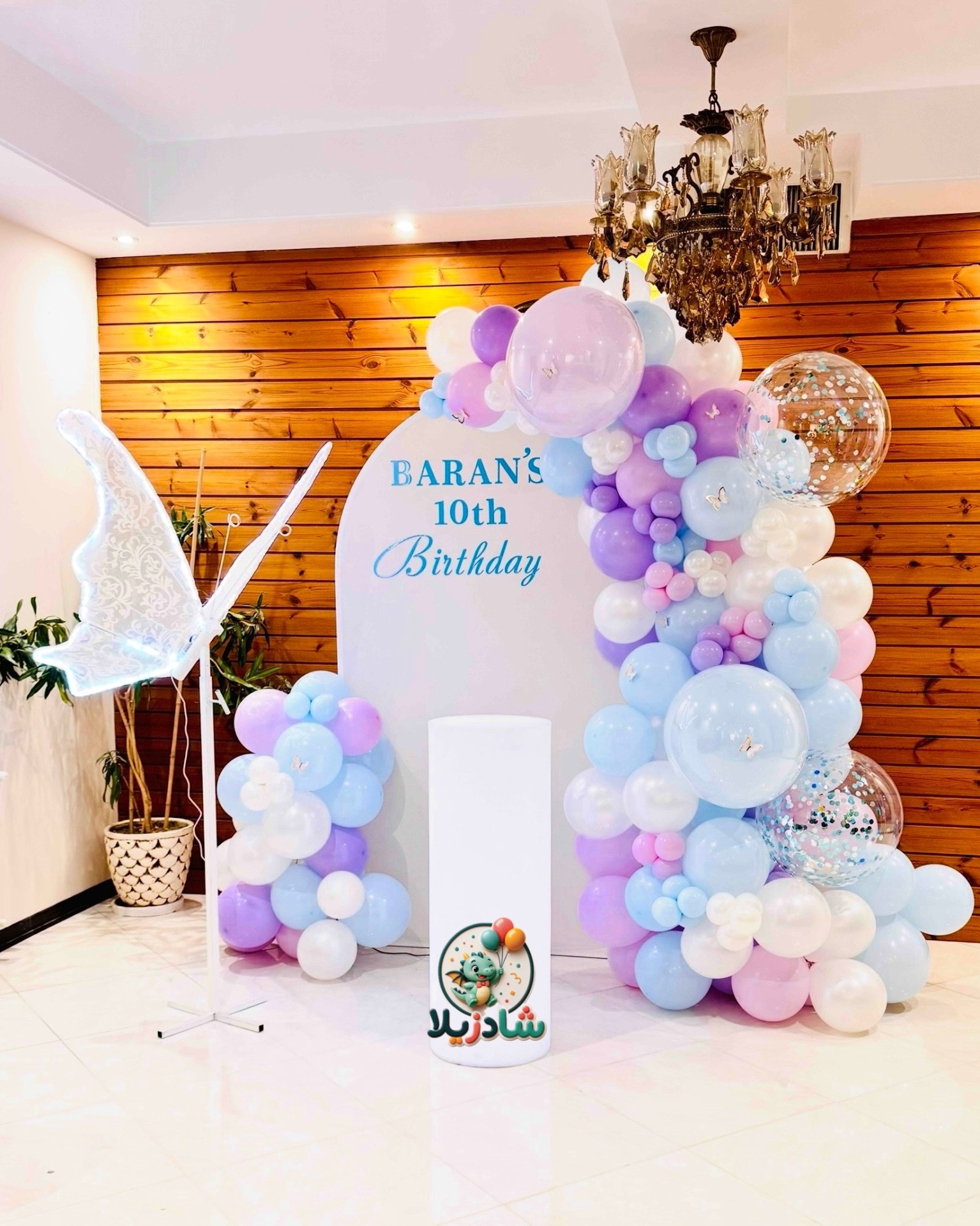 بادکنک آرایی تم پروانه