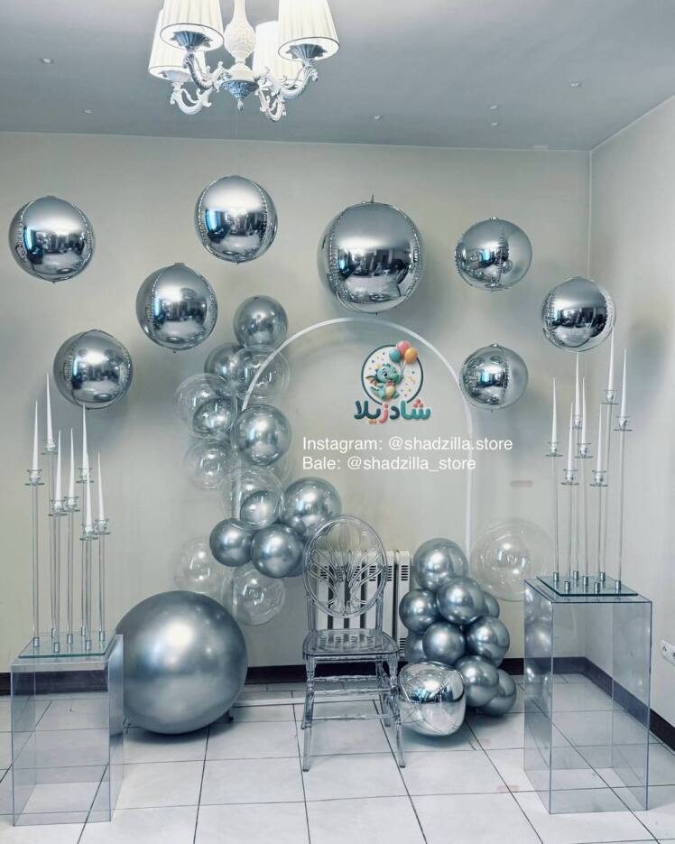 بادکنک آرایی تم نقره ای