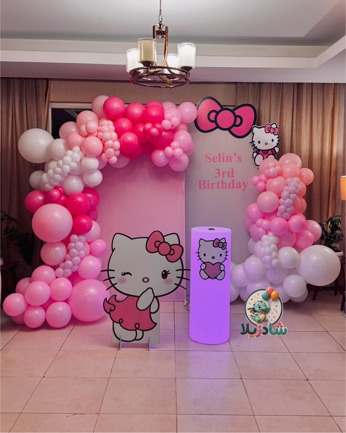 دکور تولد تم Hello Kitty